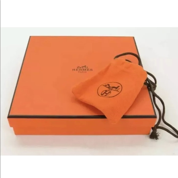 HERMES EVELYNE REVERSIBLE BELT SIZE 80 WITH BOX. - Picture 5 of 8